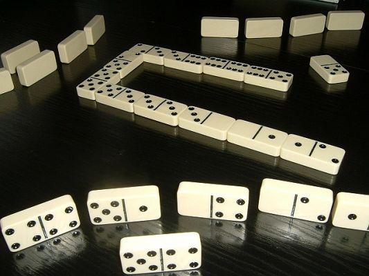 Weird Laws: Dominoes Banned on Sundays